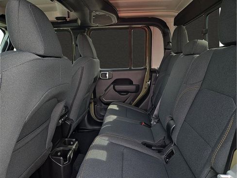 New 2026 Jeep Gladiator Sport image 8