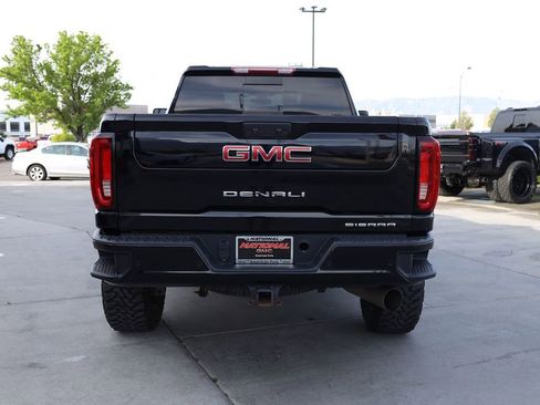 Used 2020 GMC Sierra 2500 Denali AWD/4WD image 5