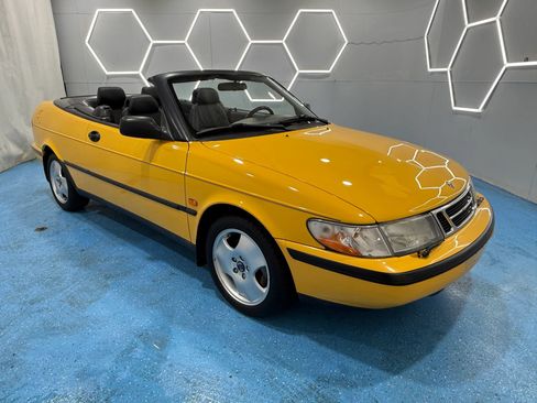 Used 1998 Saab 900 SE Turbo FWD image 39