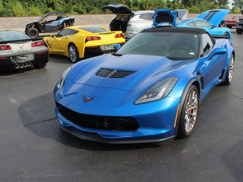 Used 2016 Chevrolet Corvette Z06 w/ 3LZ Preferred Equipment Group RWD image 10