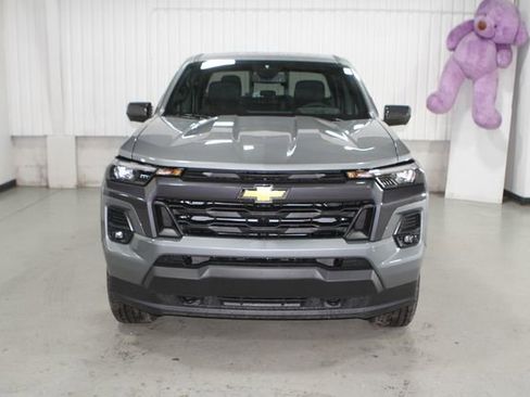New 2026 Chevrolet Colorado LT w/ LT Convenience Package AWD/4WD image 8
