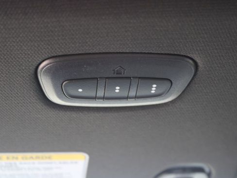 New 2026 RAM 1500 4x4 Crew Cab image 17