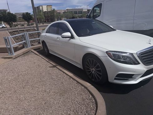 Used 2016 Mercedes-Benz S 550 Sedan image 3