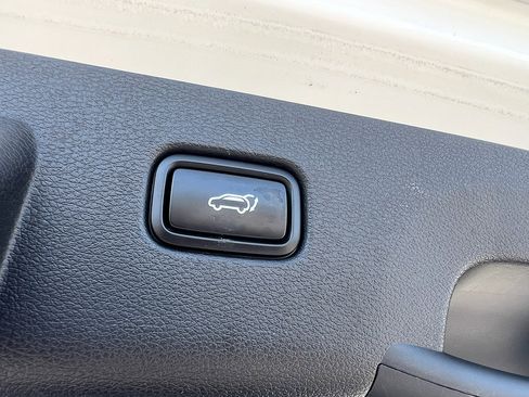 Used 2023 Kia Sportage X-Line w/ X-Line Premium Package image 9