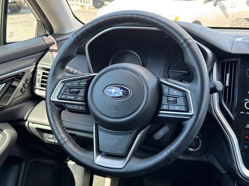 Used 2023 Subaru Outback Limited image 13