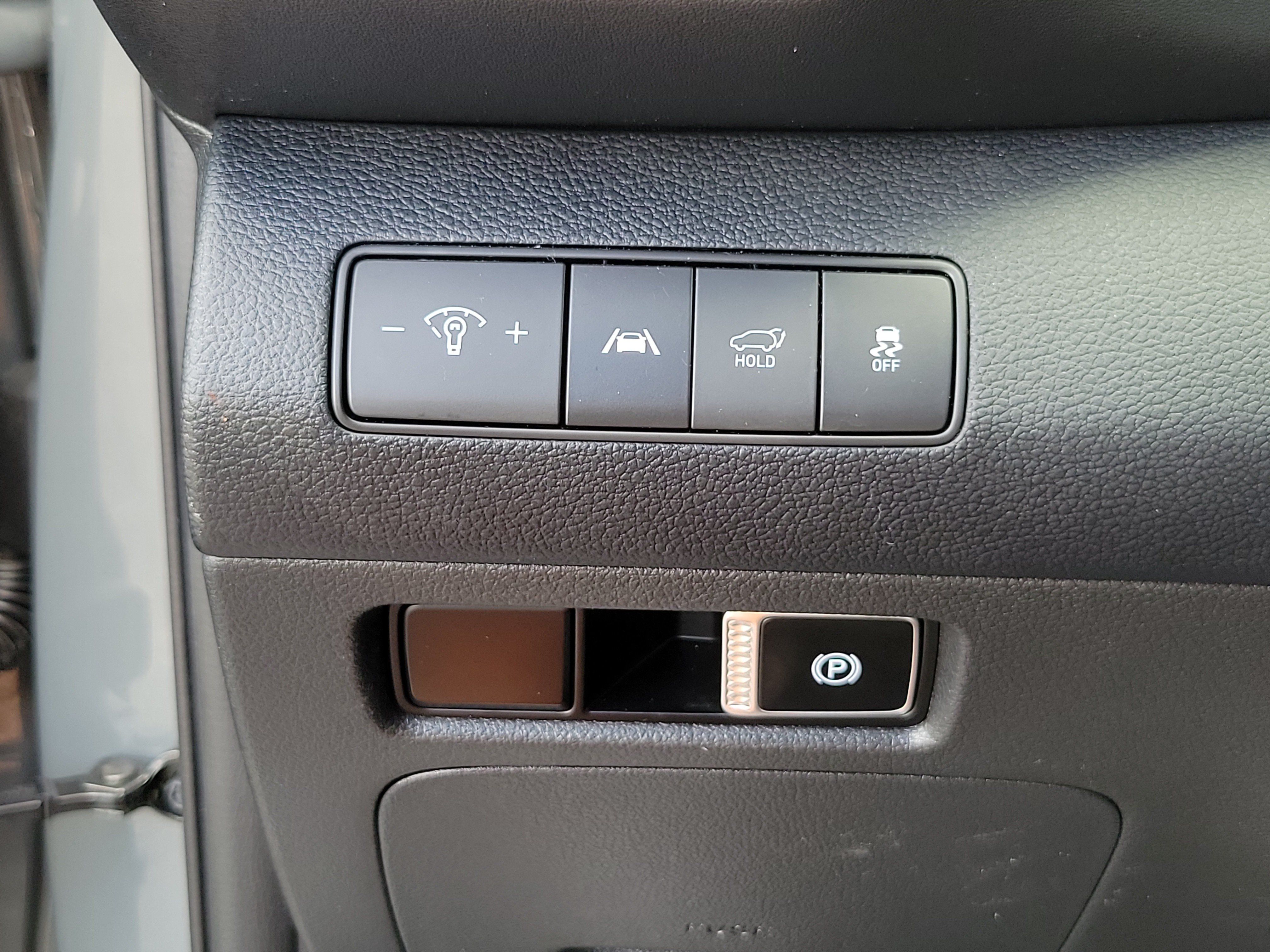 Used 2022 Hyundai Santa Fe XRT AWD/4WD image 13