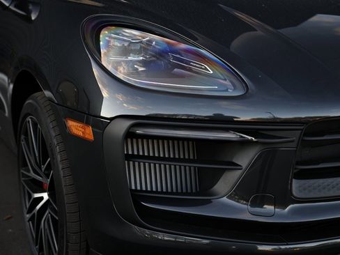New 2026 Porsche Macan S image 20