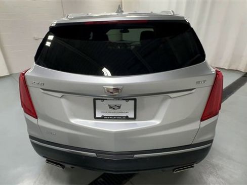 Used 2017 Cadillac XT5 Premium Luxury image 7