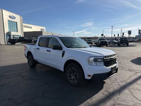 Used 2024 Ford Maverick XLT w/ XLT Luxury Package image 2