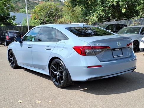 Used 2022 Honda Civic Sport image 7
