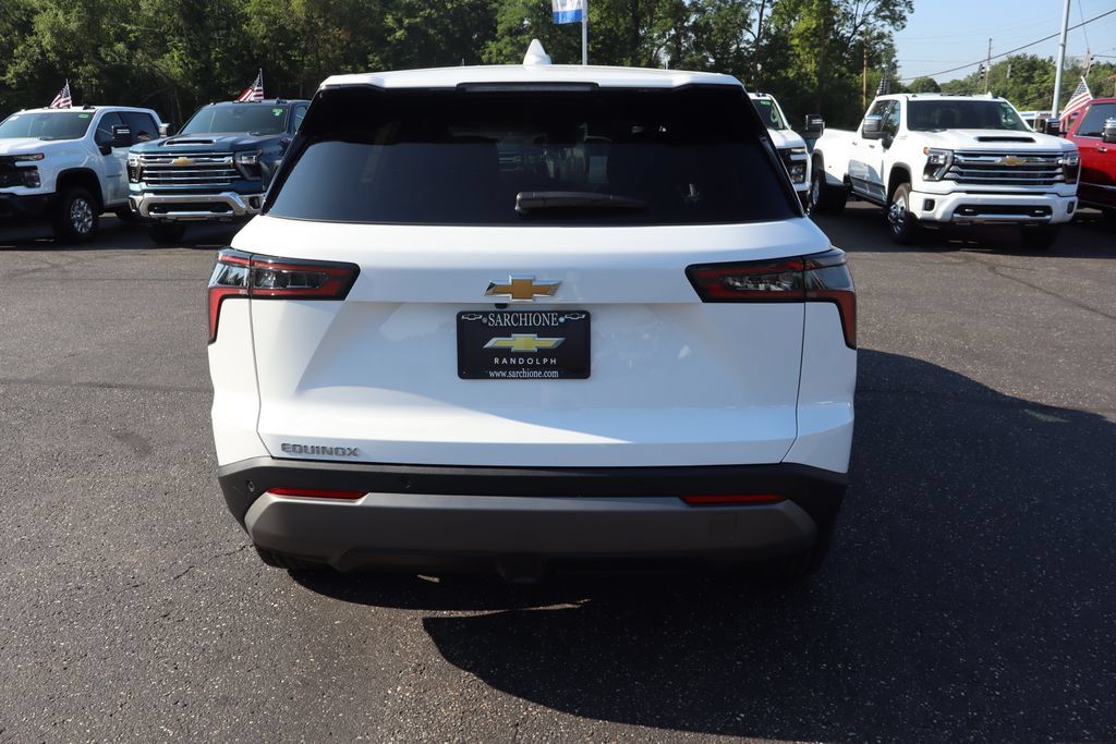New 2027 Chevrolet Equinox LT FWD image 25
