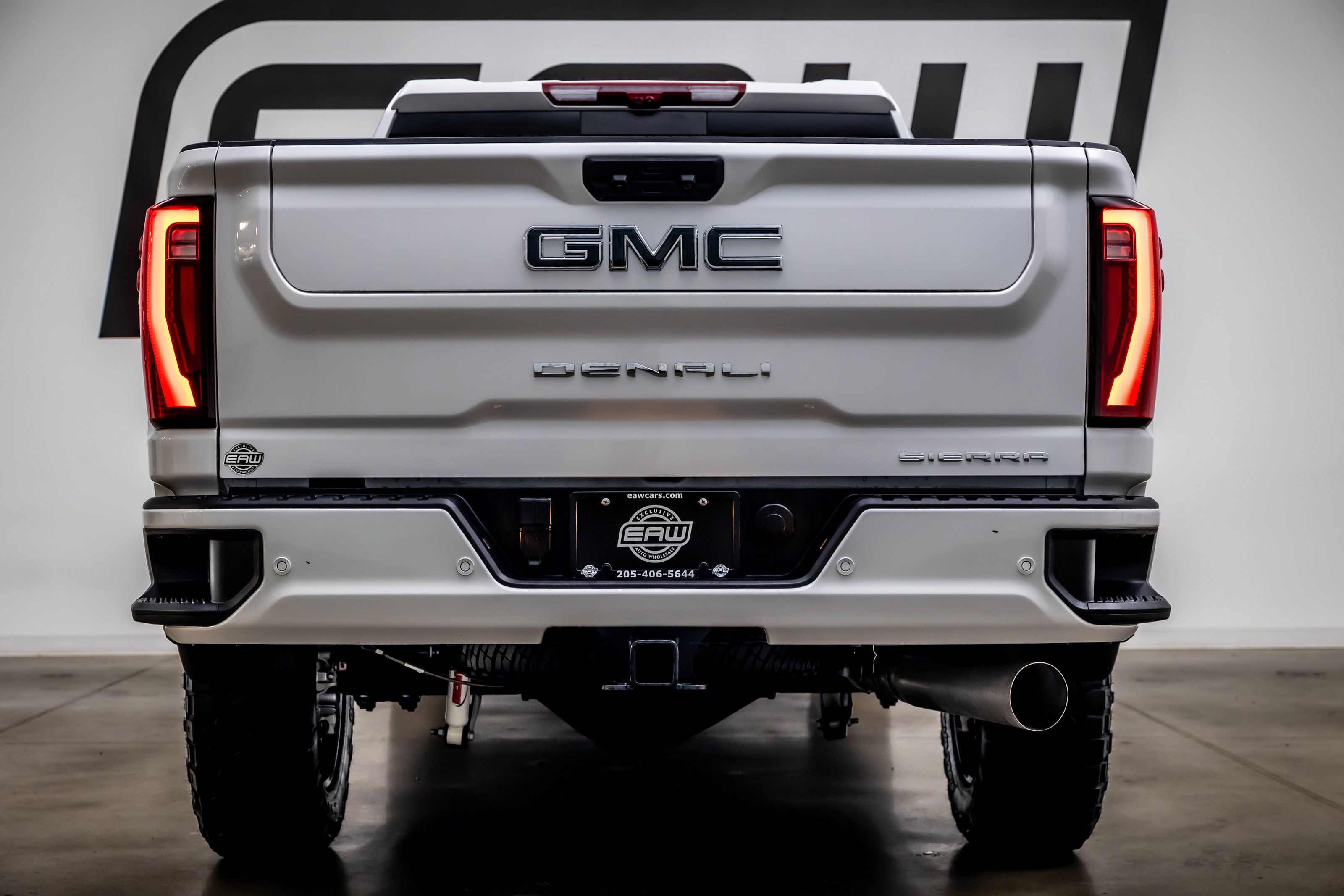 Used 2025 GMC Sierra 2500 Denali Ultimate AWD/4WD image 11