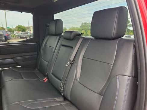 Used 2025 Toyota Tundra Platinum AWD/4WD image 8