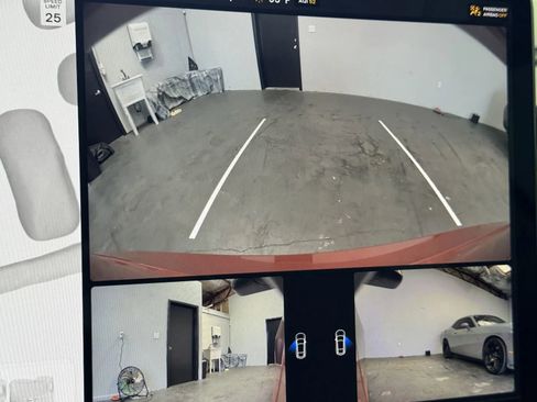 Used 2023 Tesla Model 3 Standard Range image 15