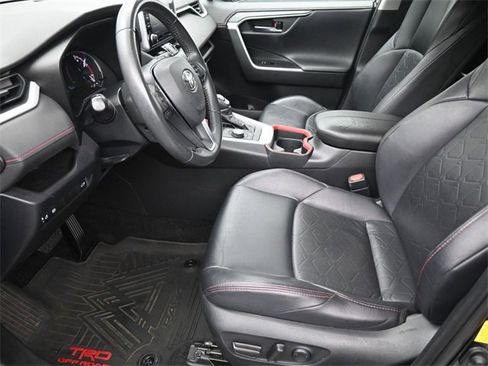 Used 2020 Toyota RAV4 TRD Off-Road image 16