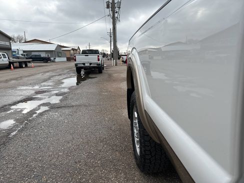 Used 2013 Ford F350 Lariat image 26