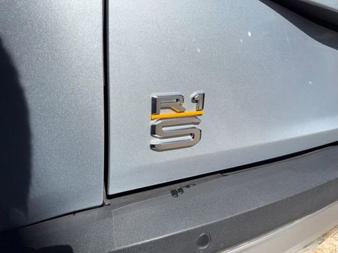 Used 2023 Rivian R1S Adventure image 5