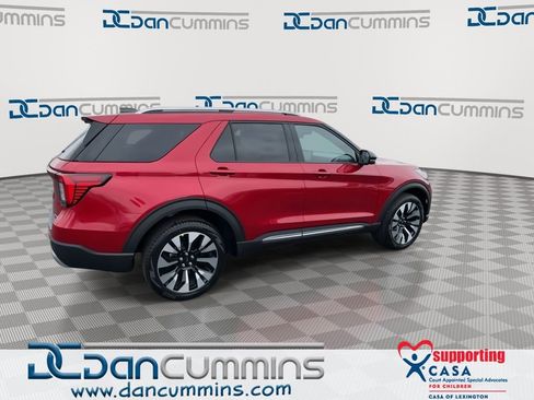 New 2025 Ford Explorer Platinum w/ LUX Leather Package AWD/4WD image 8