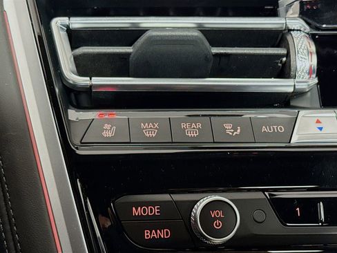 New 2026 BMW 840i Convertible w/ Comfort Seating Package image 21