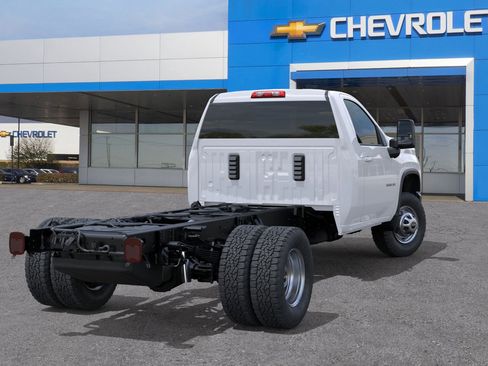 New 2026 Chevrolet Silverado 3500 W/T w/ WT Convenience Package RWD image 4