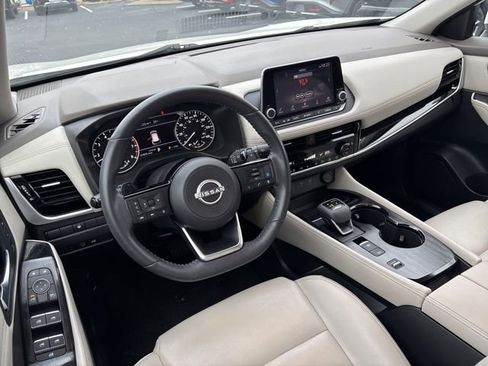 Used 2023 Nissan Rogue SL image 28