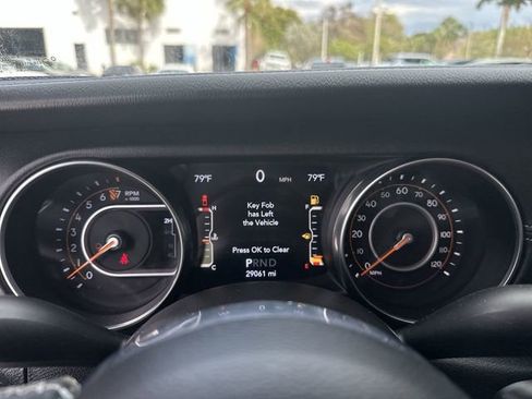 Used 2021 Jeep Gladiator Overland w/ Popular Equipment Package image 26