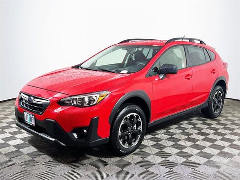 Used 2021 Subaru Crosstrek 2.0i image 4