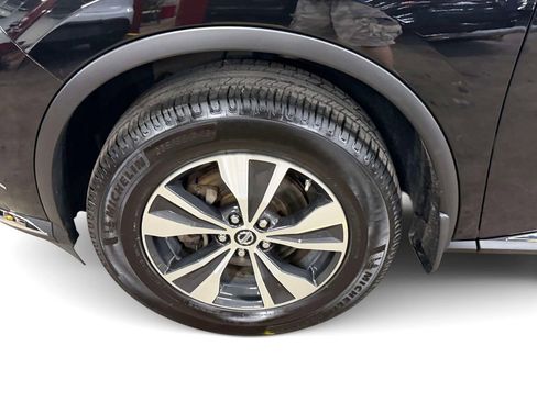 Used 2019 Nissan Murano SV AWD/4WD image 18
