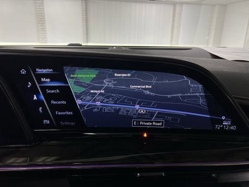 Certified 2024 Cadillac Escalade Premium Luxury image 87