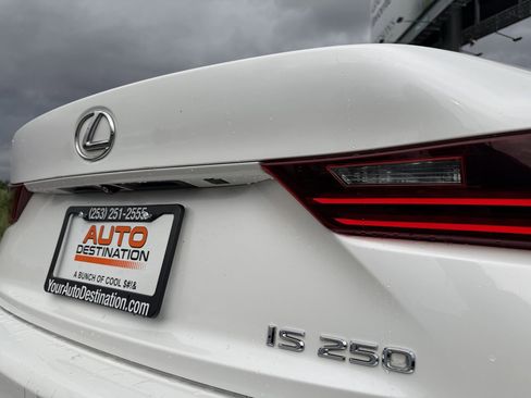 Used 2015 Lexus IS 250 w/ Navigation System Package RWD image 13
