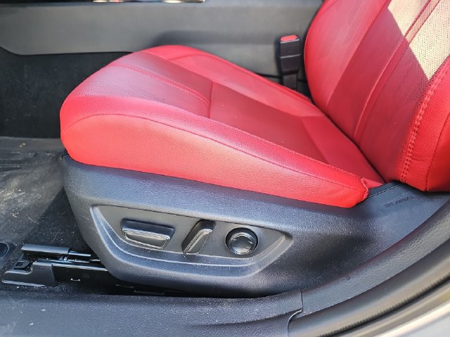 Used 2026 Toyota Camry XSE w/ Premium Plus Package FWD image 16