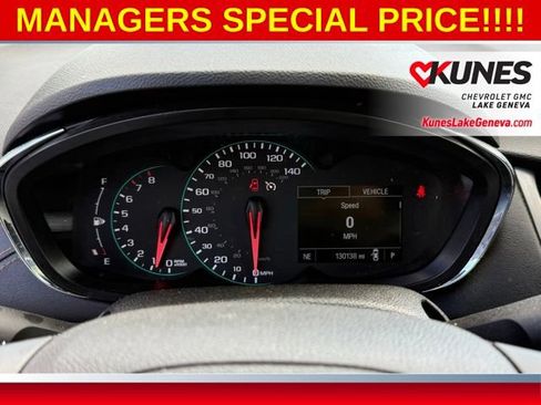 Used 2020 Chevrolet Trax LT w/ LT Convenience Package FWD image 4
