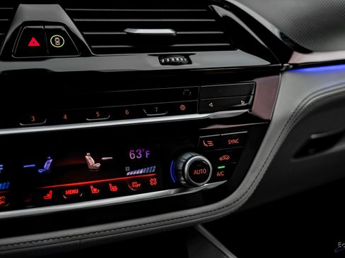 Used 2023 BMW M5 w/ Competition Package image 64