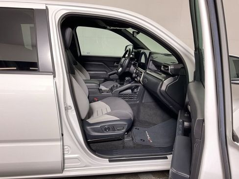 Used 2024 Toyota Tacoma TRD Sport w/ TRD Sport Upgrade Package image 37