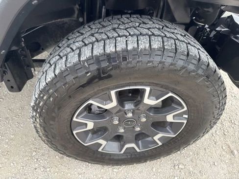 Used 2025 Jeep Wrangler Unlimited Sahara AWD/4WD image 28
