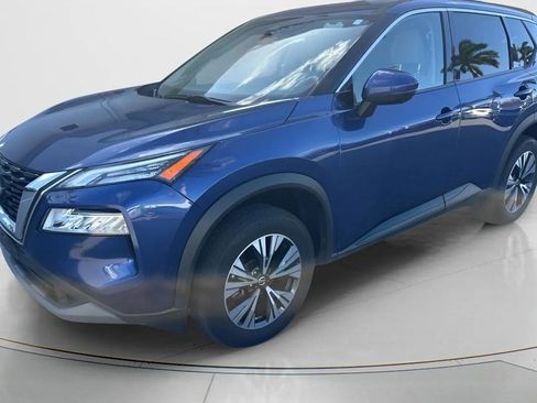 Used 2021 Nissan Rogue SV image 15