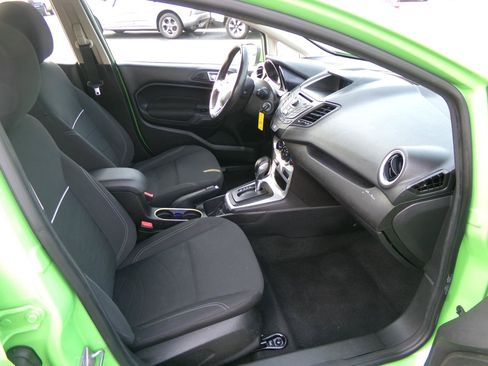 Used 2014 Ford Fiesta SE FWD image 27