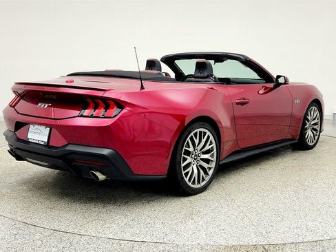 Used 2025 Ford Mustang GT Premium image 5