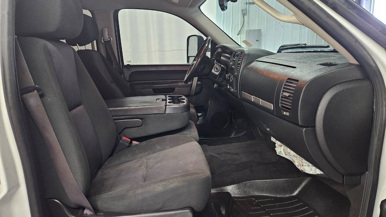 Used 2012 Chevrolet Silverado 3500 LT w/ Interior Plus Package AWD/4WD image 11