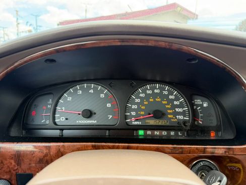Used 2000 Toyota 4Runner Limited image 19