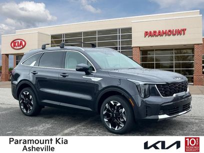 New 2025 Kia Sorento EX w/ Panoramic Sunroof Package