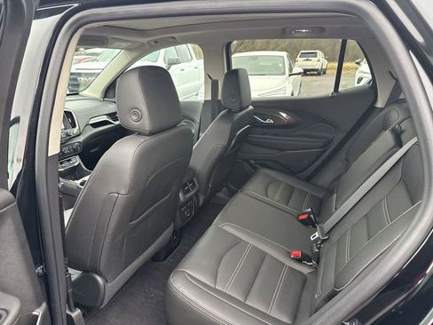 Certified 2024 GMC Terrain Denali w/ Black Diamond Edition image 32