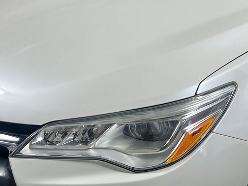 Used 2015 Toyota Camry XLE FWD image 11