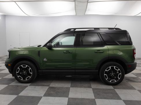 Used 2024 Ford Bronco Sport Outer Banks w/ Tech Package image 7