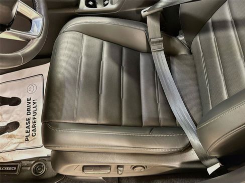 Used 2024 Honda CR-V EX-L image 18