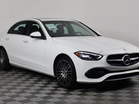 Used 2025 Mercedes-Benz C 300 Sedan image 3