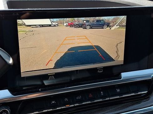 Used 2023 Chevrolet Silverado 1500 LT image 13