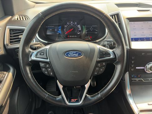 Used 2020 Ford Edge ST w/ Equipment Group 401A AWD/4WD image 22