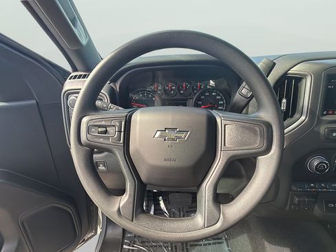 Used 2025 Chevrolet Silverado 1500 Custom Trail Boss w/ Dark Appearance Package AWD/4WD image 22