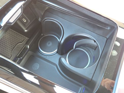 New 2026 Mercedes-Benz GLC 300 GLC 300 image 32